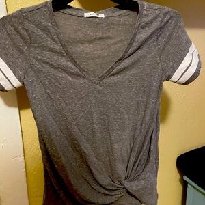 Gray and white short sleeve tee with tied up side
